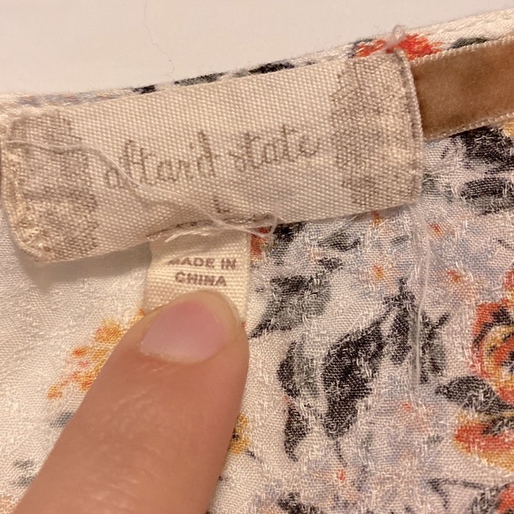 Altrd State tie front top - Picture 2 of 3